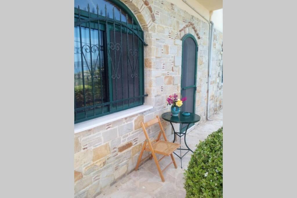 villa roses-mourteri Esterno foto