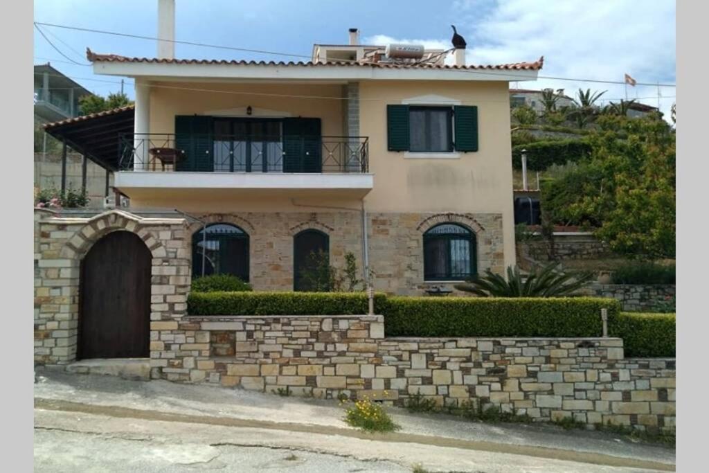 villa roses-mourteri Esterno foto